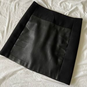 Banana Republic leather skirt